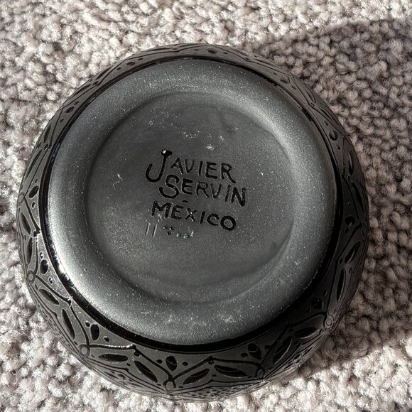 Javier Servin Hand Painted Trinket Box Pottery Ceramic Black - Picture 4 of 6